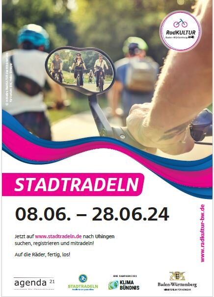 Das Plakat weist auf das Stadtradeln in Uhingen hin. es zeigt mehrere Radfahrer und eine Lenkstange, an der ein Spiegel angebracht ist